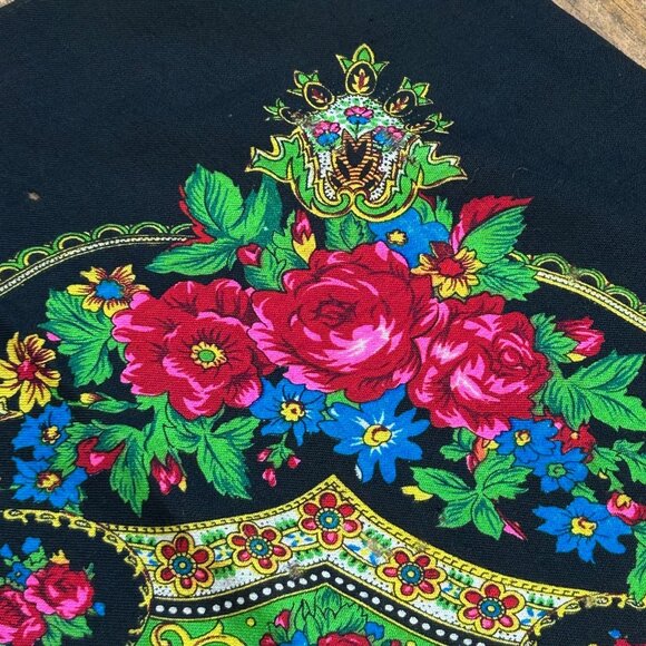 Vintage Ukrainian Black Floral Wool Challis Ethnic Scarf As Found - Picture 5 of 10